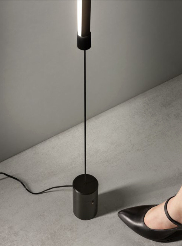 REDO GROUP Acrobat dimbare staande LED-lamp