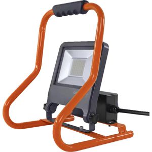 OSRAM Baustrahler R-Stand Socket LED, Netzbetrieb mit 3m Kabel, IP44 Spritzwasserschutz, mit Steckdosen, 50 Watt, 4.500 Lumen