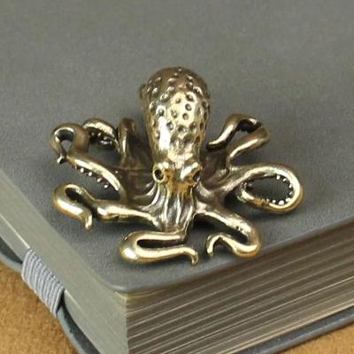 Inspired Living Retro Brass Octopus Figurine Tea Pet Desk Ornament Gift Retro Brass Octopus Figurine Tea Pet Desk Ornament Gift