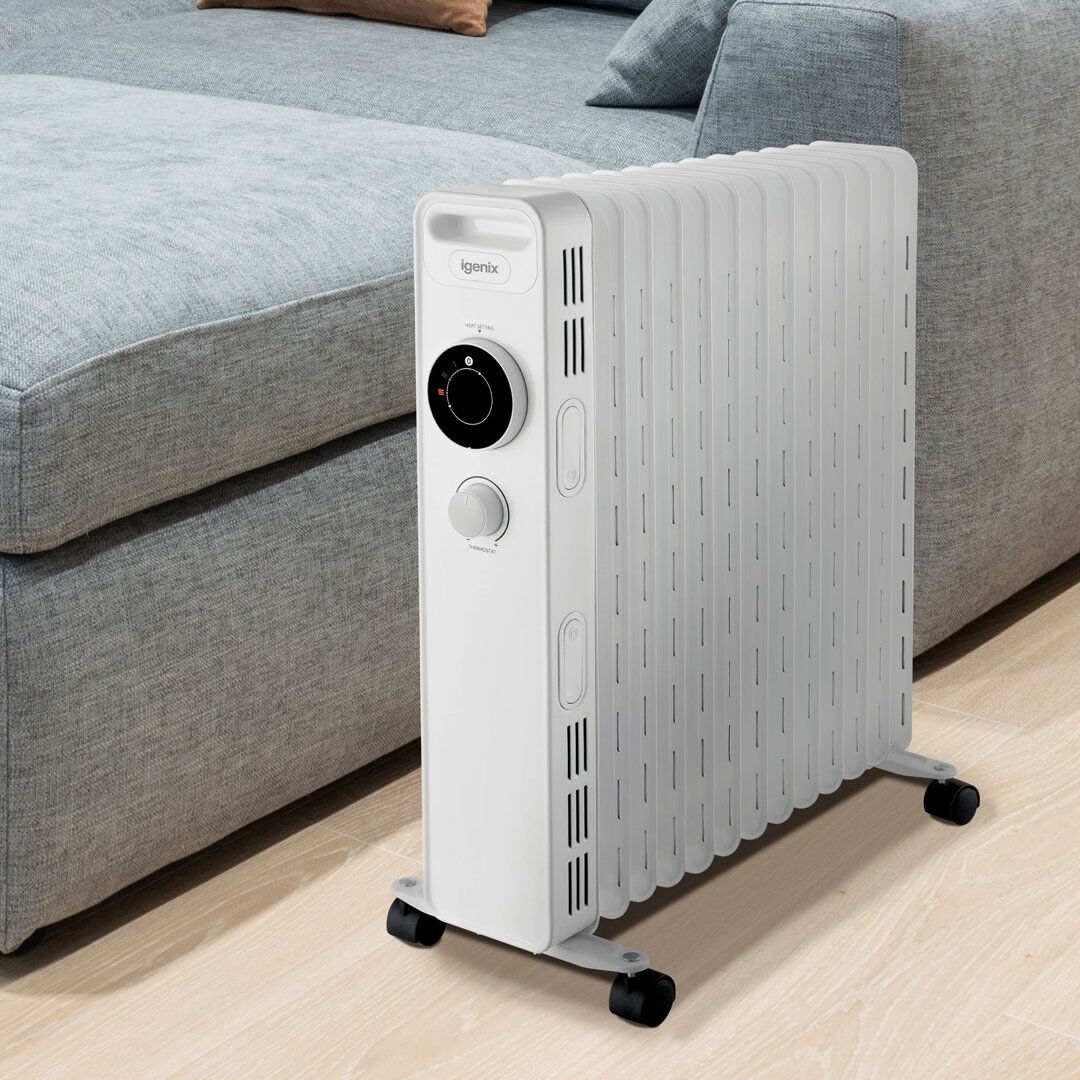 Igenix 2500W Oil Filled Radiator White 63.5cm H X 24cm W X 39cm D