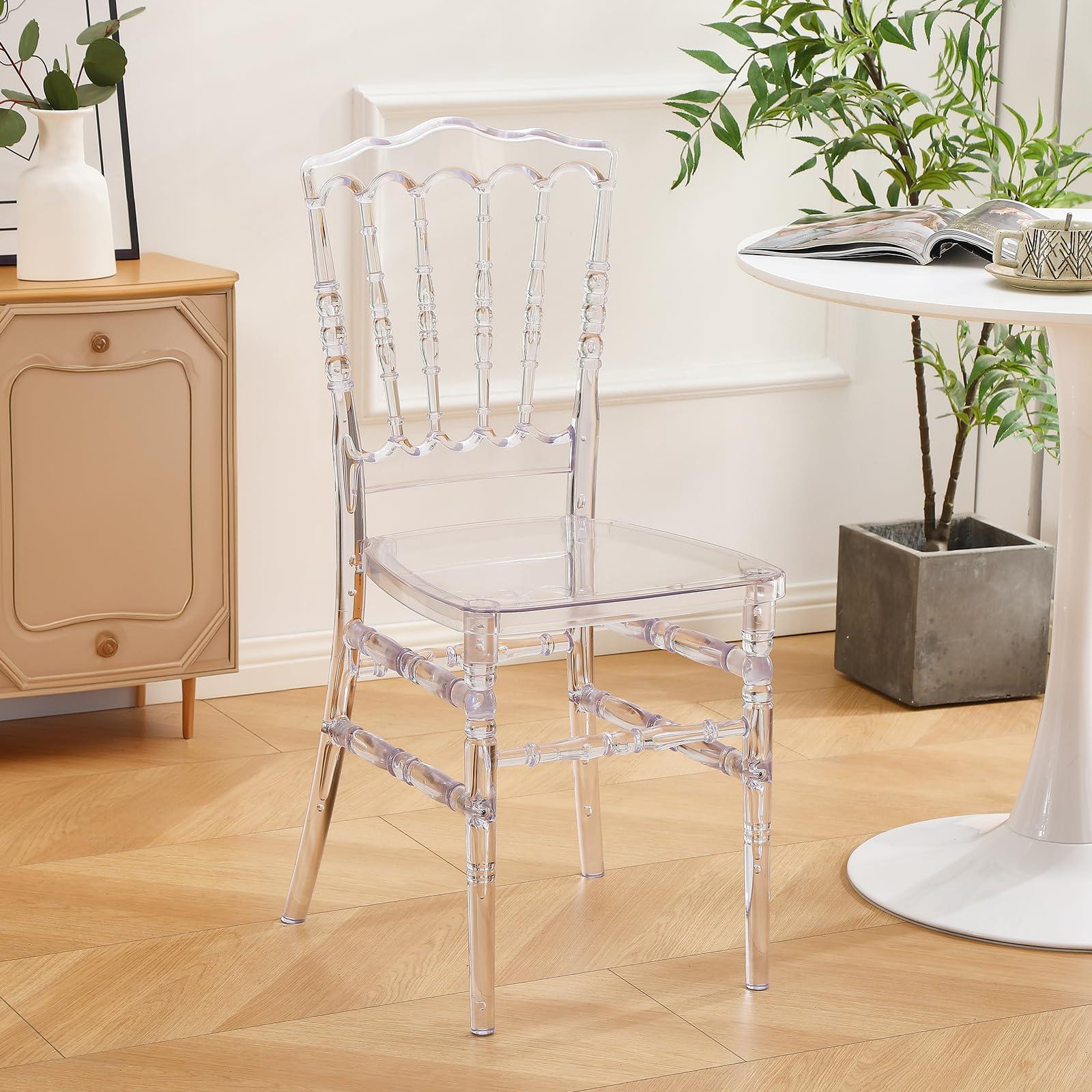 Dripio Transparante acrylstoel in Napoleontische stijl, stapelbaar