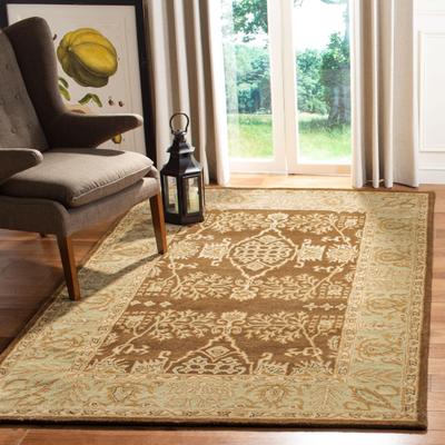 SAFAVIEH Handmade Bergama Alexina Oriental Hand-spun Wool Rug