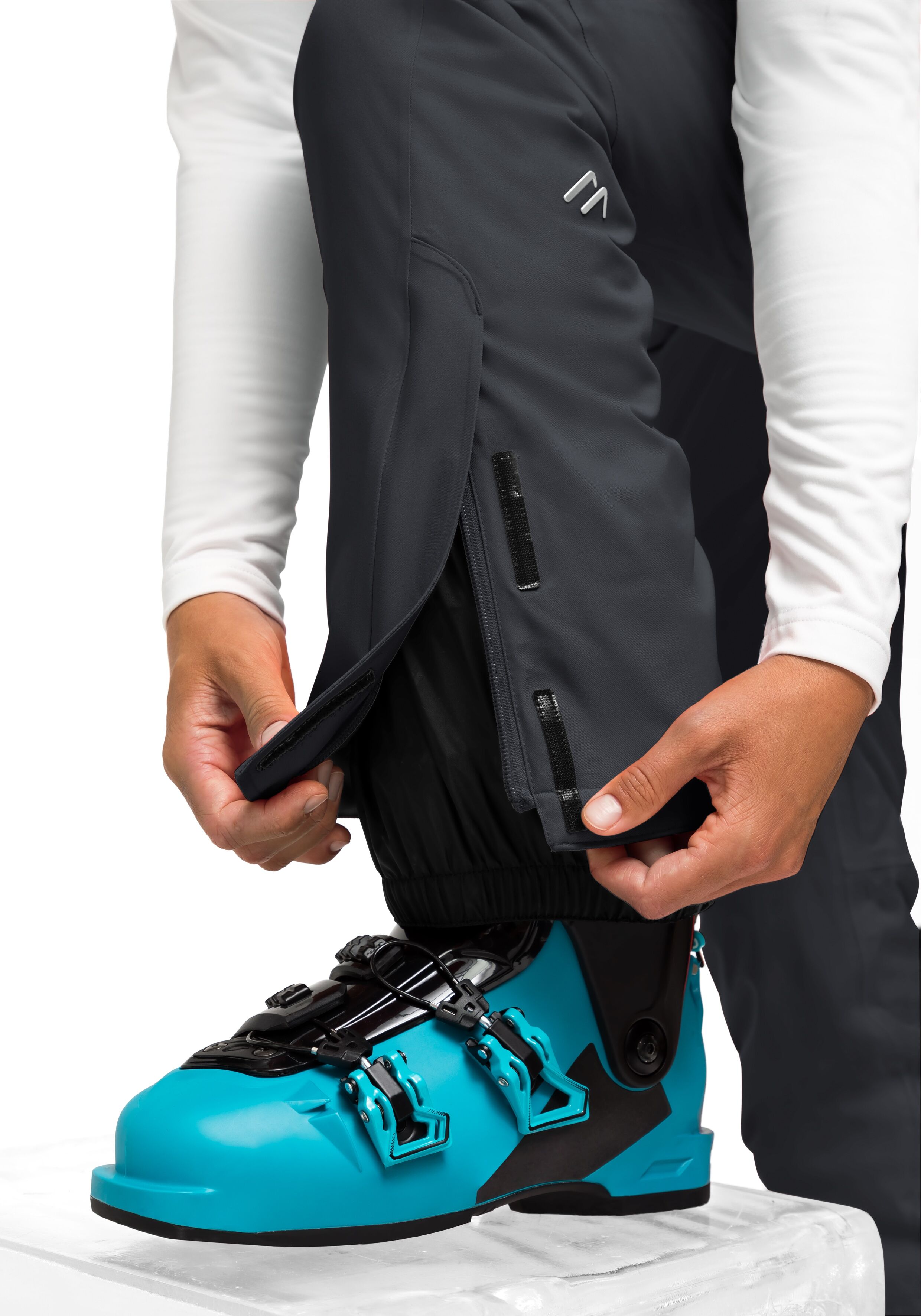 Skihose MAIER SPORTS "Allissia slim", Damen, Gr. 88, Langgrössen, schwarz, 90% Polyester, 10% Elasthan, Hosen Skihose, Damen Schneehose, wind- und wasserdicht, 2 RV-Taschen, Slim Fit schwarz 88, Langgrössen