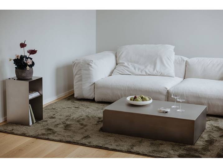 Couchtisch RAW-C – Edelstahl mit seidig-mattem Finish - Edelstahl - Luxusbetten24