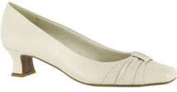 Women's Waive Pump by Easy Street® in Bone (Size 9 M)