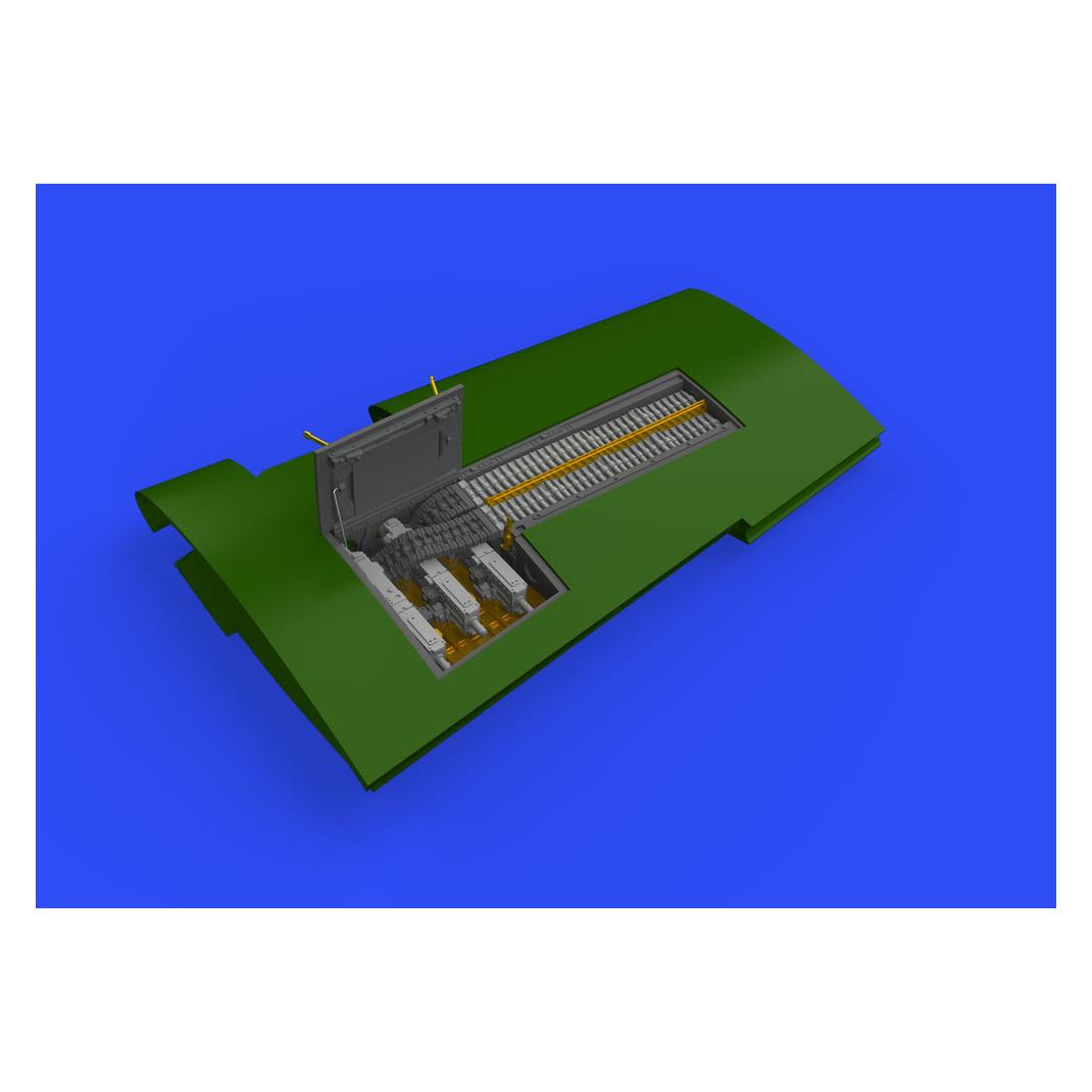 Eduard P-51D gun bays for (648517)