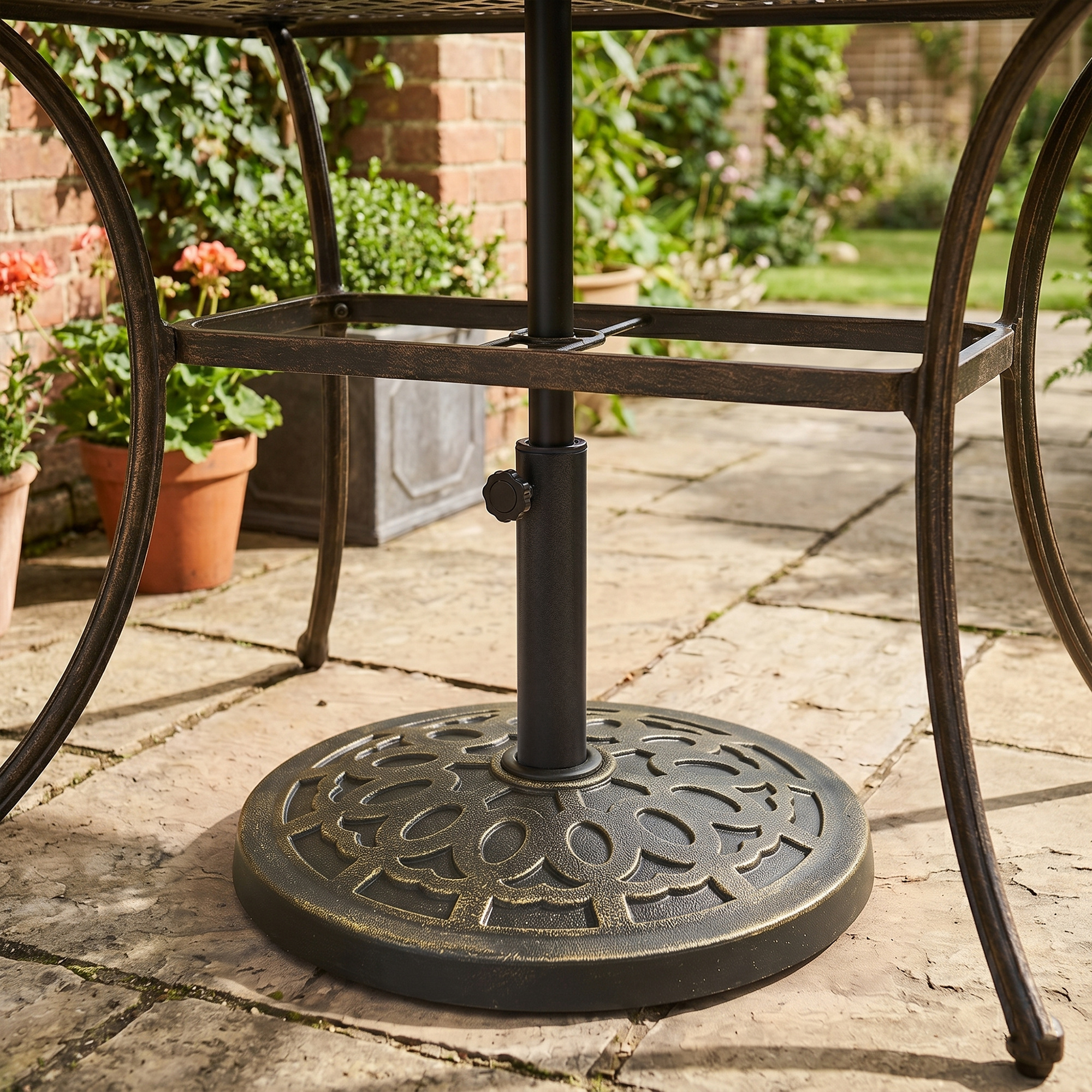 Outsunny Base Ombrellone Rotonda da Giardino in Resina Ø44 × 33cm Aosom