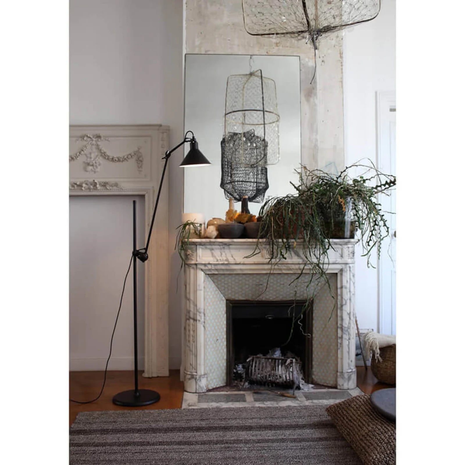 DCW Lampe Gras 215 vloerlamp - Zwart - Metaal