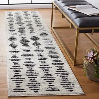 SAFAVIEH Tulum Lilana Moroccan Boho Rug