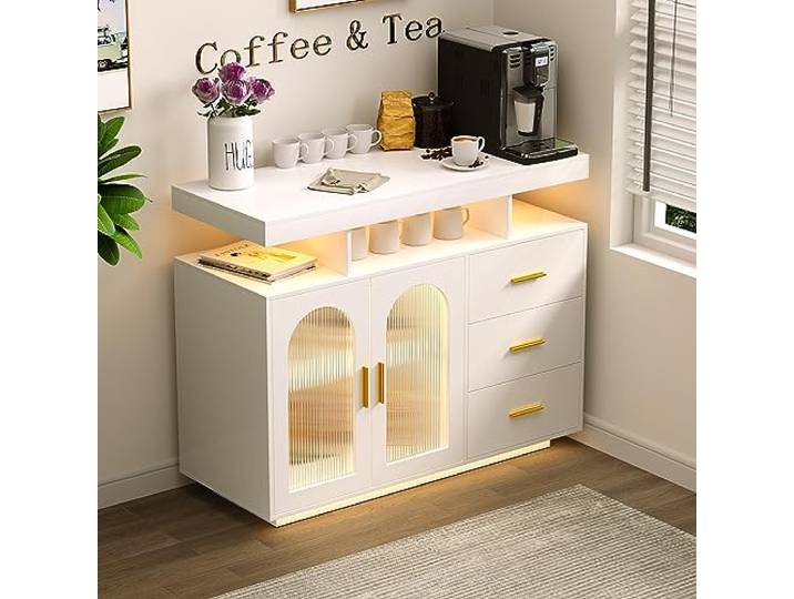 FREDEES Küchenschrank mit RGB-Licht & Ladefunktion, Weiß 3 Schubladen, Bewegungssensor LED-Beleuchtung, Viel Stauraum, Küche & Esszimmer