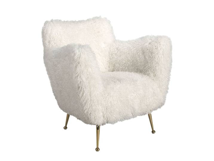 Fauteuil en tissu blanc à poils longs