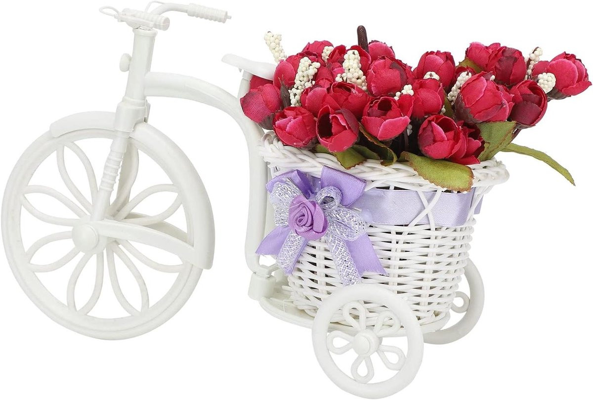 Kunstbloem fiets met rotan mand als decoratief ornament