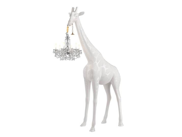 QEEBOO lampadaire d'extérieur GIRAFFE IN LOVE M OUTDOOR (Blanc - Polyéthylène)