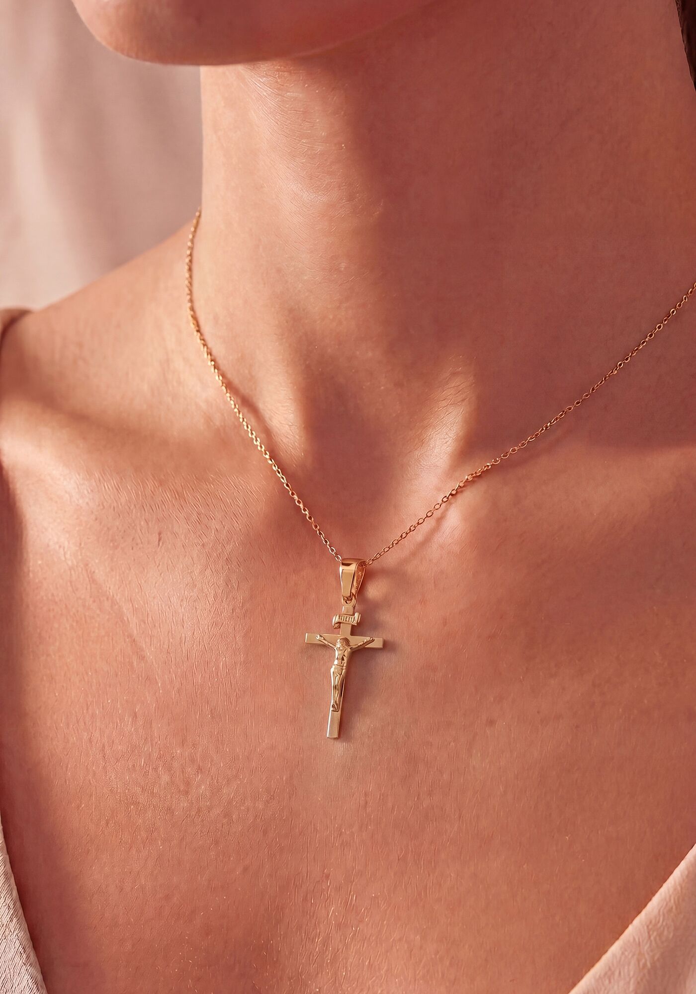 Kreuzanhänger JOBO "Kreuz mit Korpus und INRI 26 mm", gold (gelbgold 333), Schmuckanhänger, Damen, Gelbgold 333, 8 Karat 333 Gold