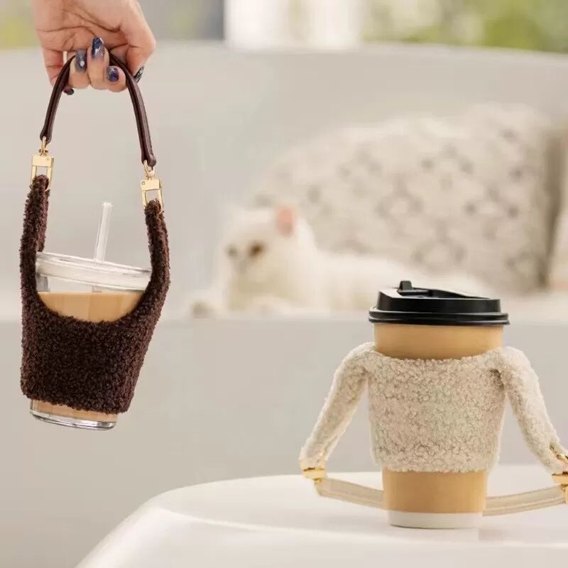 INF Abnehmbare Kaffeetassenhülle aus Plüsch mit Griff