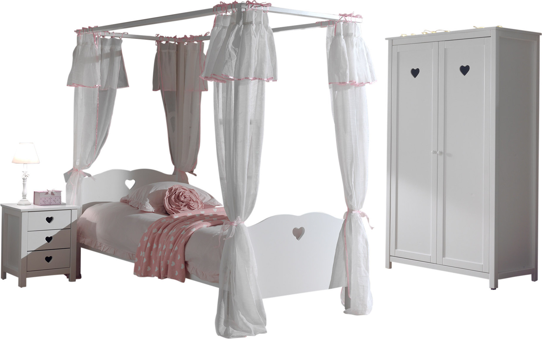 Deze Amori-combinatie bestaat uit een hemelbed, een lattenbodem kader, een nachttafel, een 2-deurs kleerkast en bedtextiel.