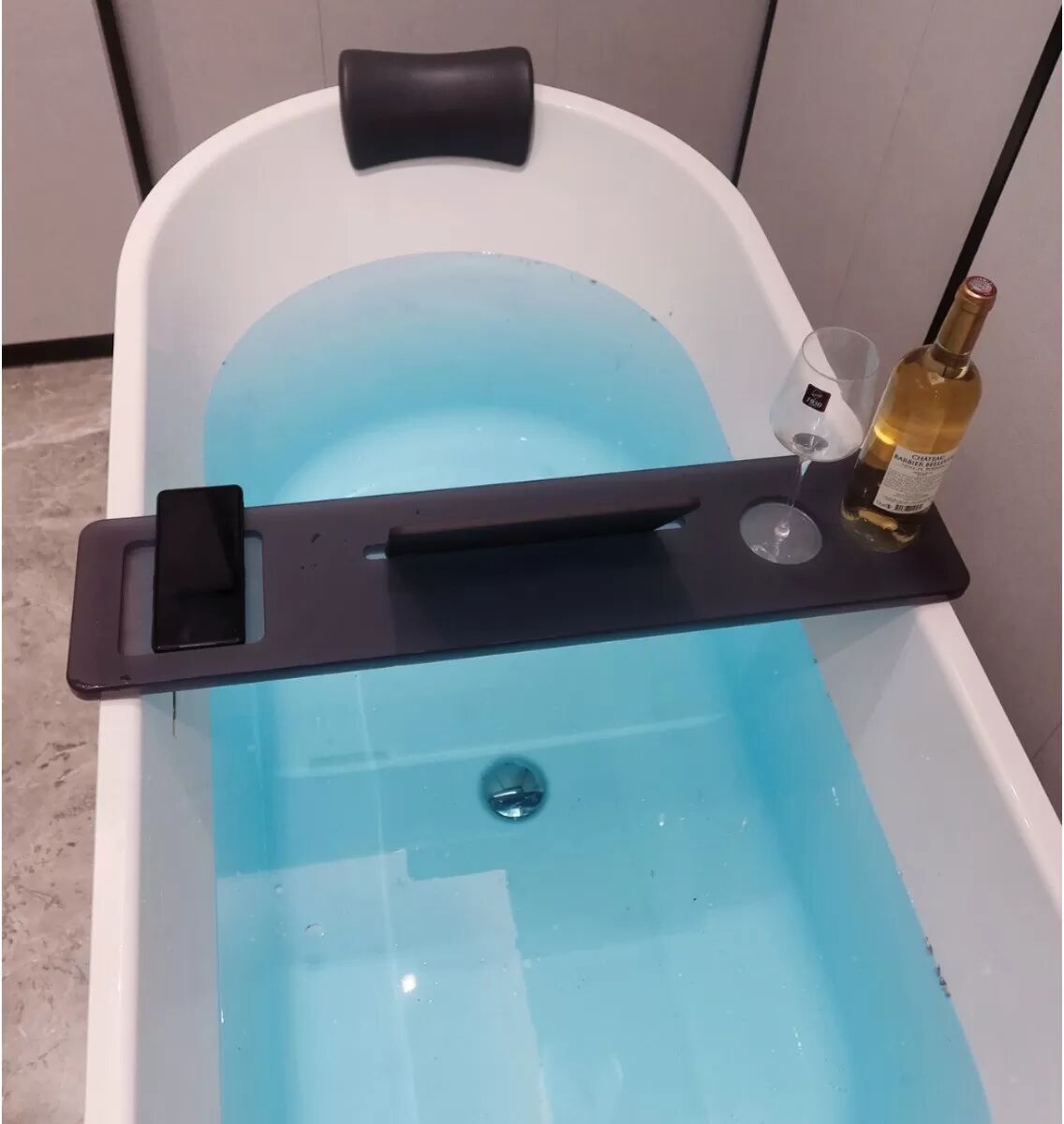 INF Arc Badewannenkissen: Wasserdichtes, elastisches und komfortables Kopfstütze für entspannende Bäder Schwarz