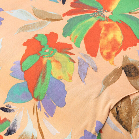 Viskose-Blusenstoff/Javanaise "Blumen", lachs/bunt