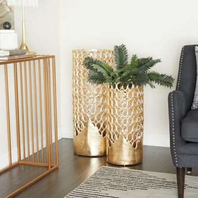 ARCILLA ELEMENTAL Aluminum Contemporary Vase (Set of 2)