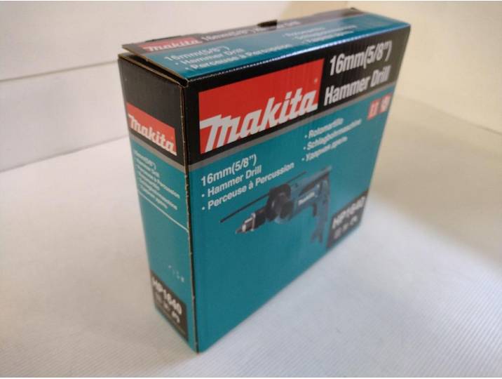 Makita Perceuse à percussion 680W Hp1640