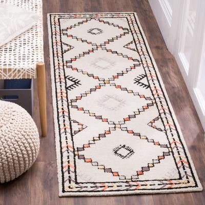 SAFAVIEH Handmade Bellagio Hassie Trellis Wool Rug