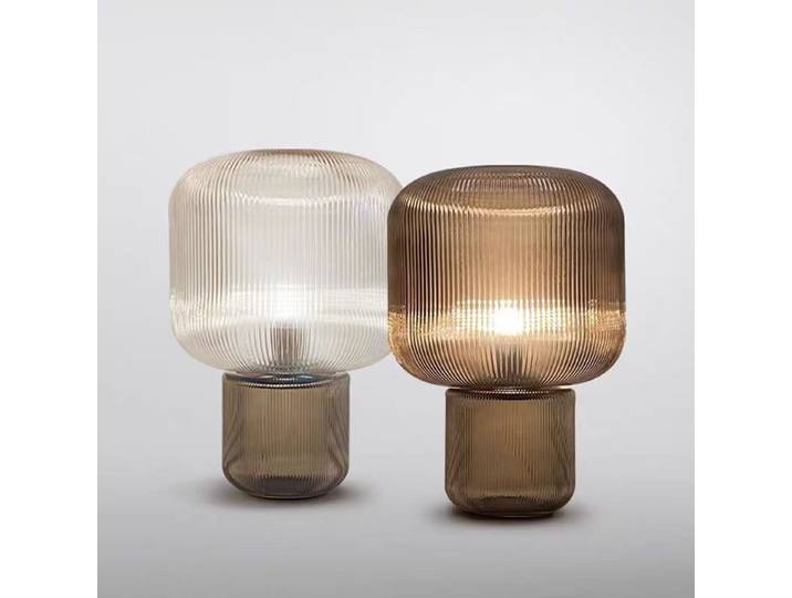 Lampe de table Pirum lampe en verre verticale ambre minimaliste pour Hall étude chambre lampe champignon hôtel chevet petite lampe de bureau ambiante