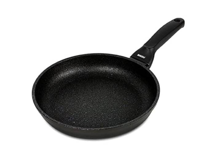 Risoli Blackplus® Pfanne aus Aluminium, Antihaftbeschichtung, sehr robust, Frypan, hergestellt in Italien (28 cm)