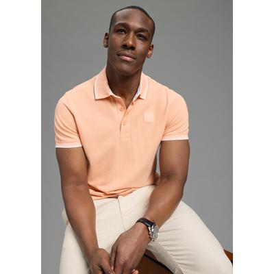 Poloshirt DELMAO "in vielen Sommer Farben Preis-Leistungs Bestseller", Herren, Gr. 4XL (68/70), melba, Piqué, Obermaterial: 100% Baumwolle, unifarben, Basic, regular fit, Rippbündchen, Shirts, Trendige lockere Passform, immer perfekt gestylt...