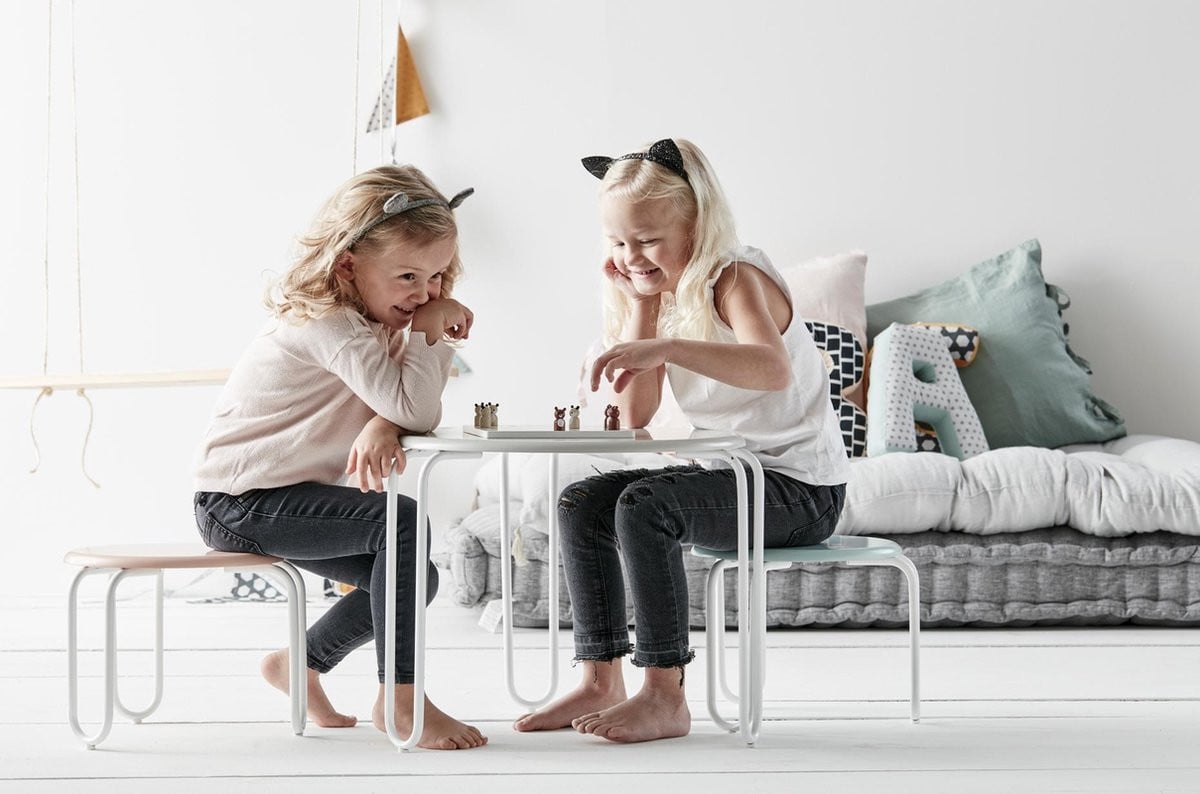 Kindertafeltje Linus Wit van Kid's Concept