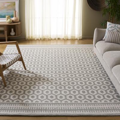 SAFAVIEH Handmade Capri Idoia Modern Wool Rug