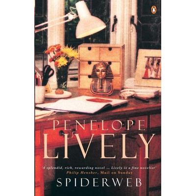 Spiderweb, Taschenbuch von Penelope Lively, Penguin Books Ltd