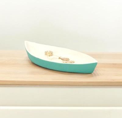 Cheungs Saoirse Cast Iron Boat Dish