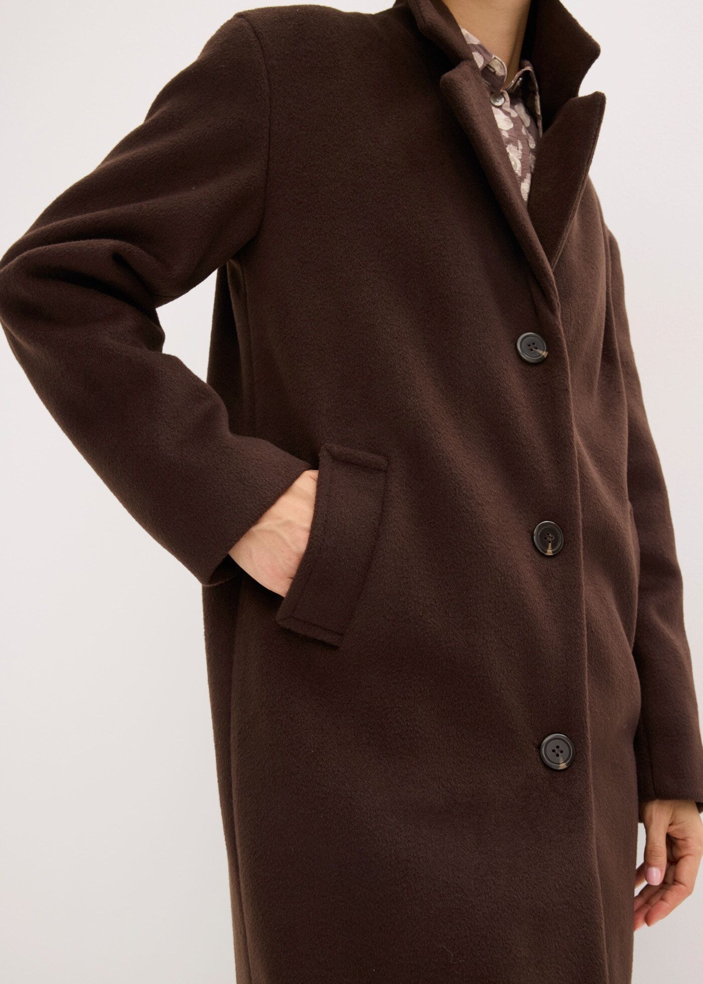 Kurzmantel BONPRIX, Damen, Gr. 48, braun (dunkelbraun), Obermaterial: 100% Polyester. Innenfutter: 100% Polyester, festlich, lässig geschnitten, Mäntel Kurzmantel, aus Wollimitat, lässig geschnitten, mit Reverskragen, festlich dunkelbraun 48