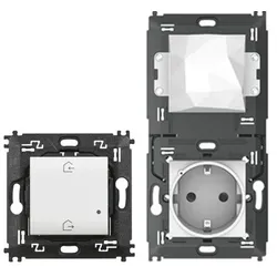 Legrand (SEKO) Gateway + Steckdose Bticino N4501C