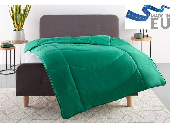 Microfaserbettdecke GOODPRODUCT Microlux, Bettdecke 135x200 cm und Übergrössen bis 240x220cm , grün, B:135cm L:200cm, Bezug: 100% Polyester. Obermaterial: 100% Polyester. Füllung: 100% Polyester, Bettdecken, Microfaserbettdecke, fest versteppter Bezug - keine Bettwäsche nötig, Sommer, Winter