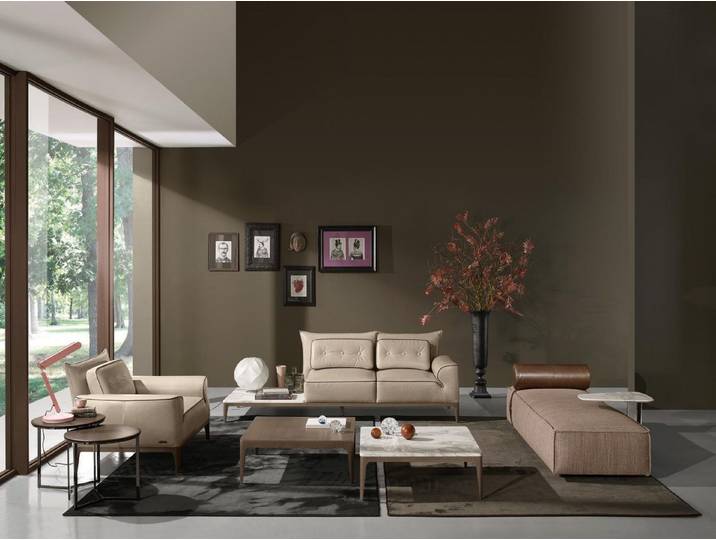 JVmoebel Polstergarnitur Sofagarnitur Prianera in Beige mit Holzfüßen und Chaiselongue, (Set, 2-tlg), Made in Italy
