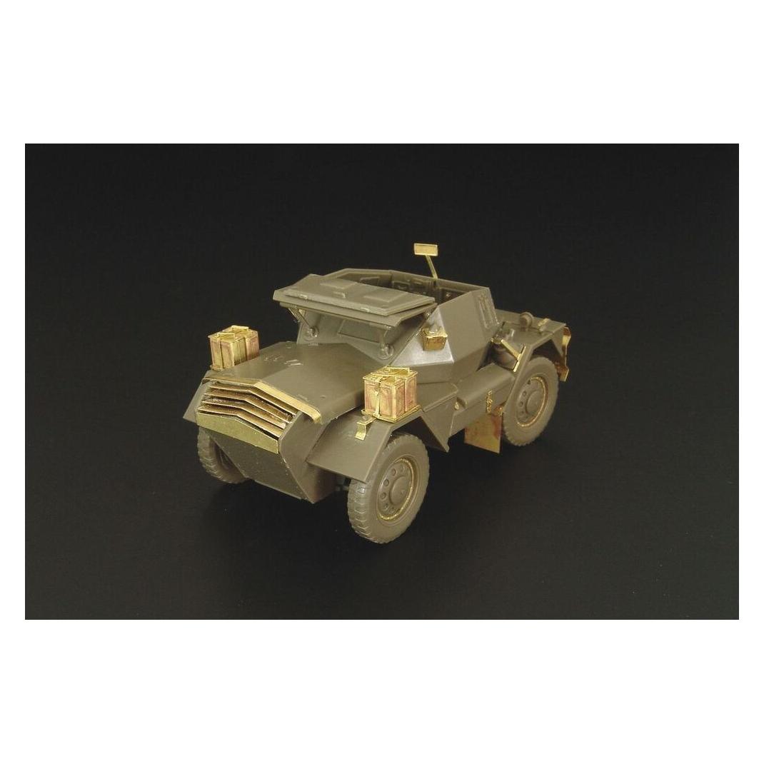 Hauler Scout Car Dingo Mk II (Tamiya) (HLX48359)