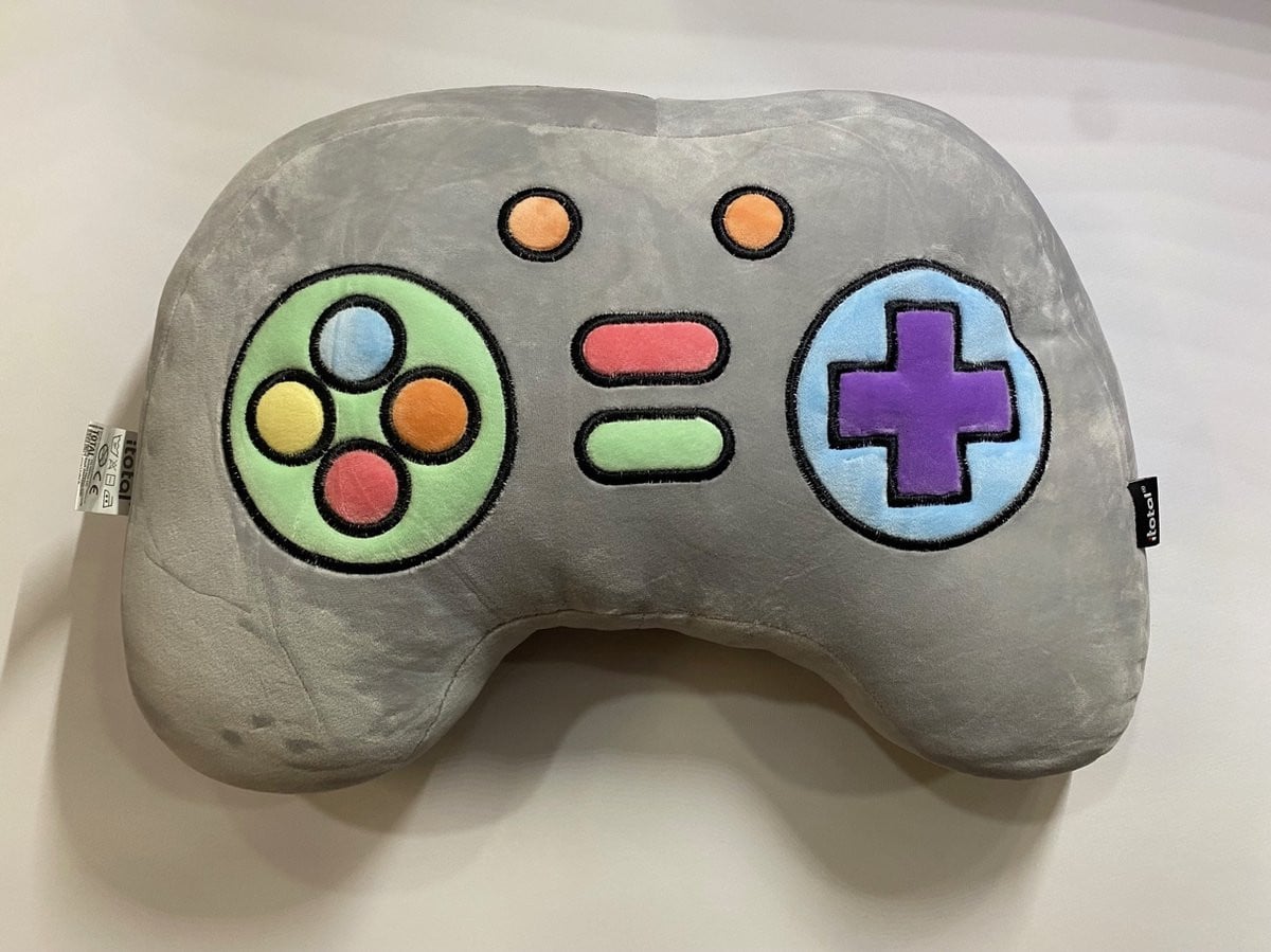 i-total Fluffy Kussen Let's Play Gamepad