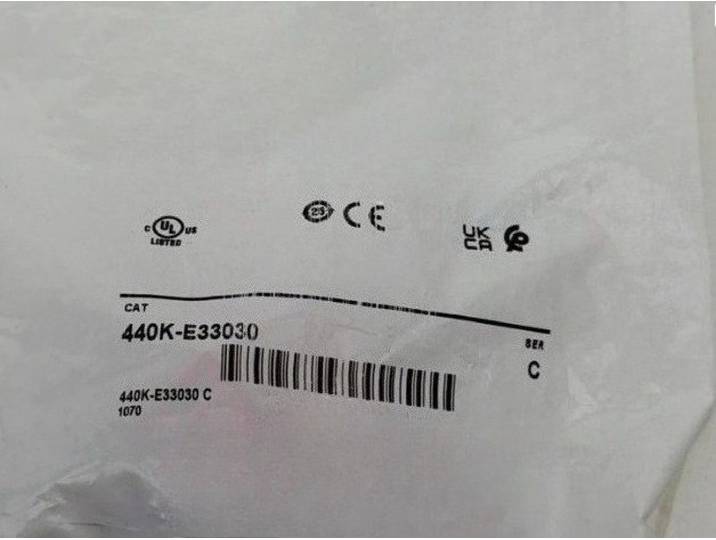 Commutateur de sécurité à verrouillage d'origine 440K-E33030, neuf, livraison rapide.