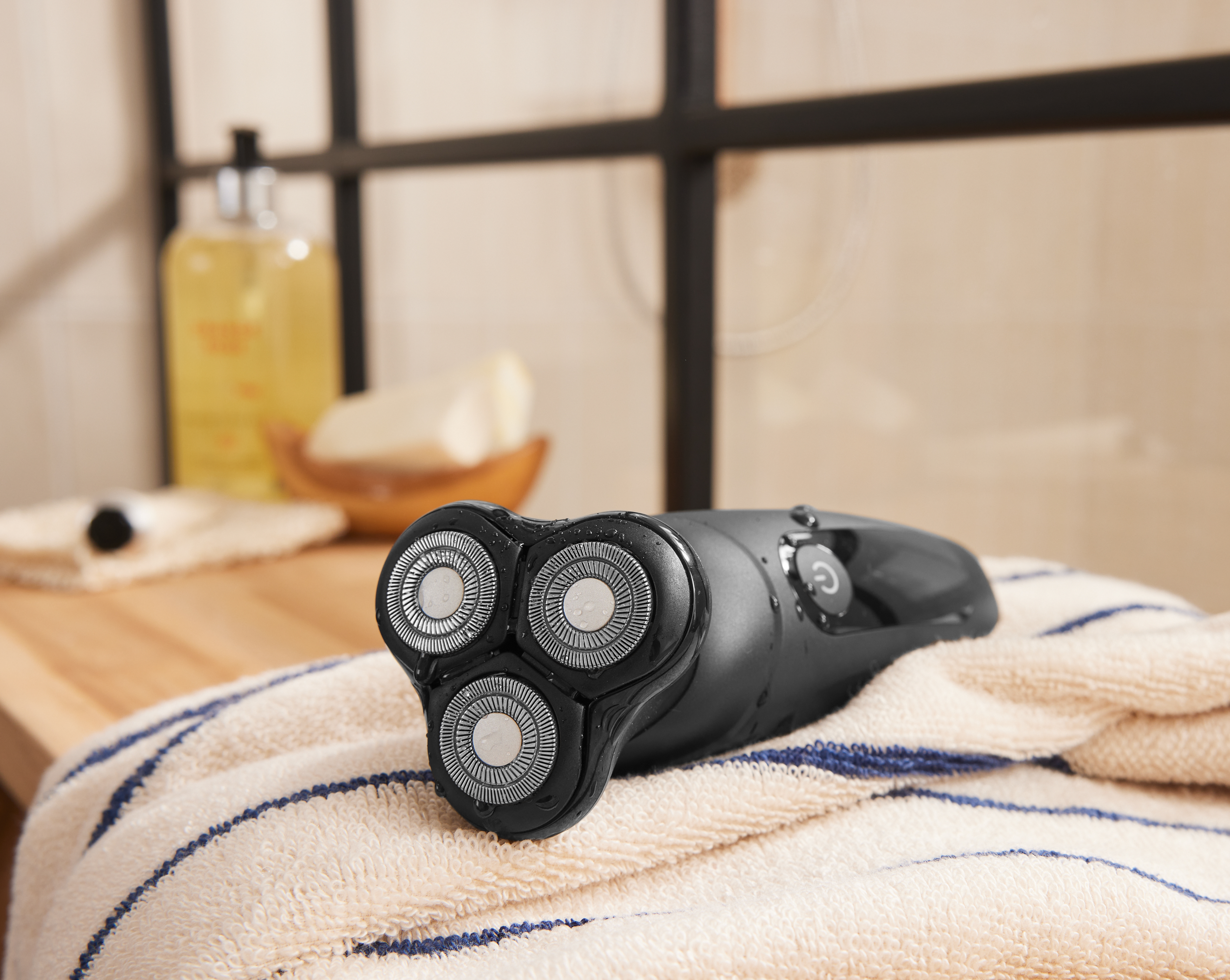 CIEN BEAUTY Rotationsrasierer Li-Ion »CRR 3.7 E1«