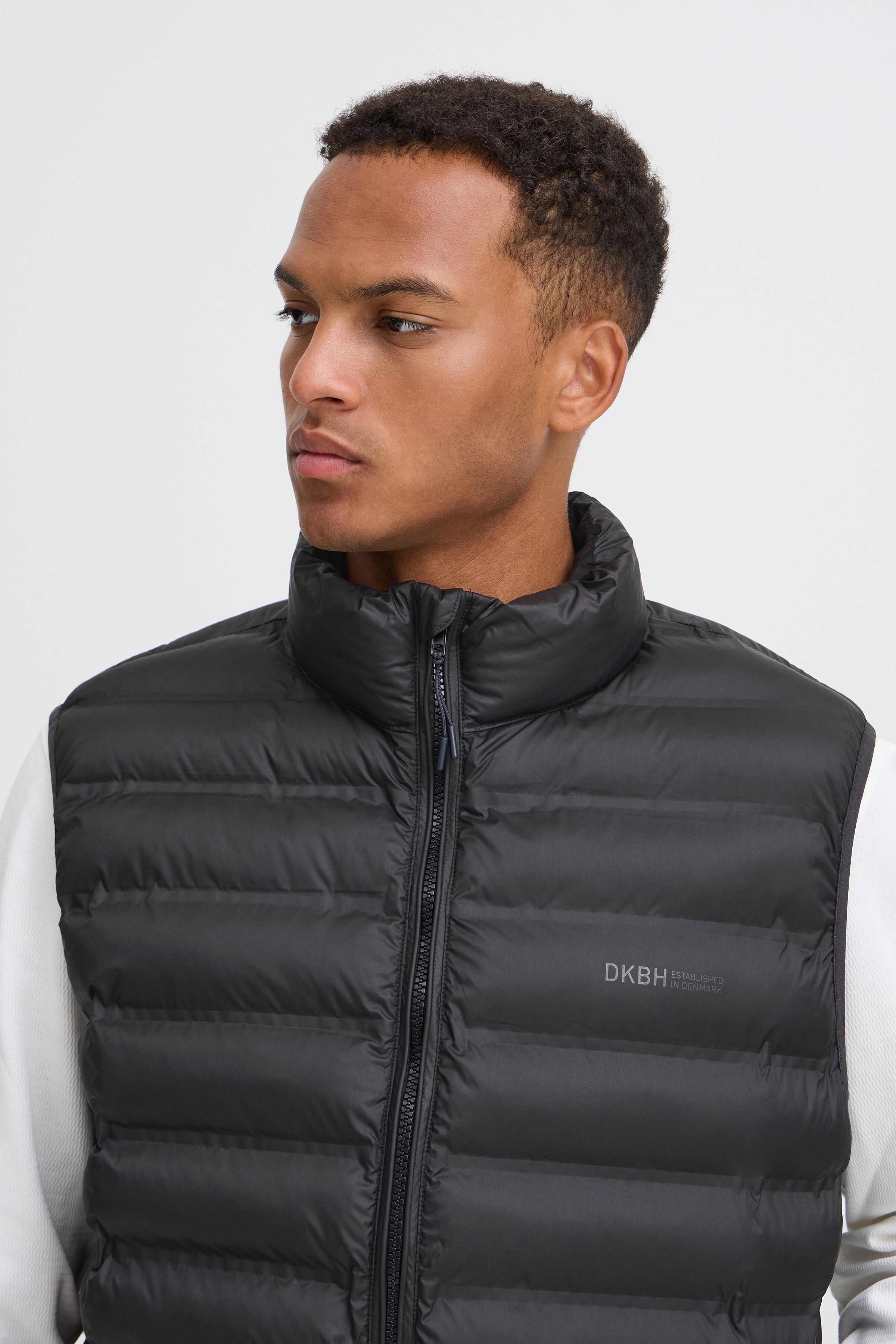 Steppweste BLEND "BHFICCO HEATED VEST", Herren, Gr. XL, schwarz beauty, Web, Obermaterial: 100% Polyester, unifarben, regular fit normal, Westen Steppweste, Kunstfaser, regular fit schwarz beauty XL