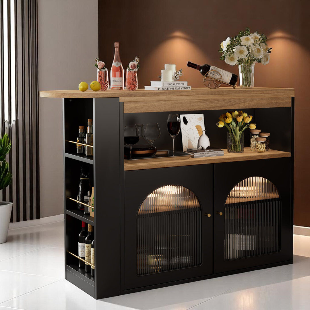 Fairmont Park 138 cm Bar Cabinet Bar Cabinet Black 105cm H X 39cm D X 138cm L