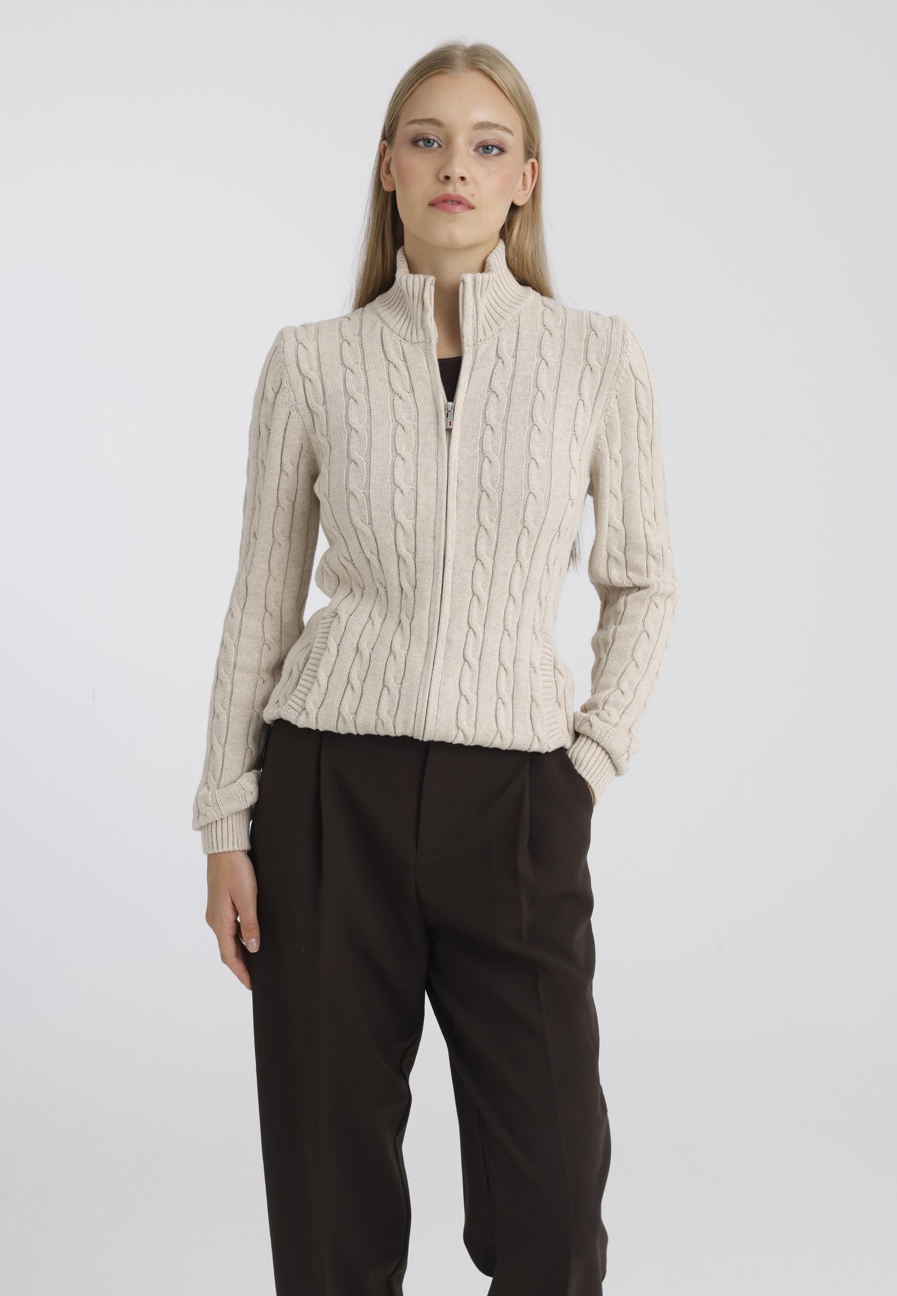 Strickjacke Strickjacke Mit Zopfmuster