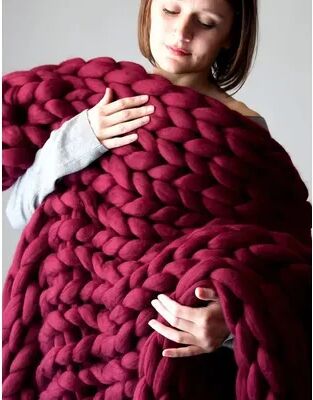 Shop Station Handmade Weighted Knitted Blanket Soft Chunky Knit Queen Size Breathable Throw Blanket red 19.69 19.69 In