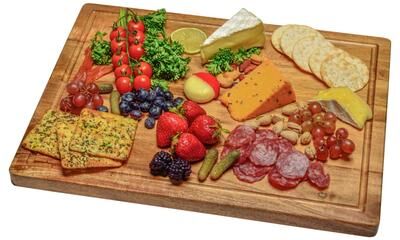 Picnic at Ascot - Acacia Cutting, Charcuterie Board