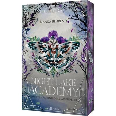 Night Lake Academy – Das Vermächtnis der Nachtfalter (Night Lake Academy 2), Taschenbuch von Bianka Behrend,Hirt, arsedition, 978-3-8458-6092-3
