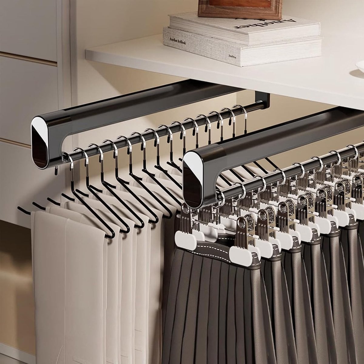 SnelShoppen Uittrekbaar Kledingrek Aluminium, Verstelbare Telescopische Kledinghanger voor Kasten en Opslag, Zwart, Breedte: 54,2 cm