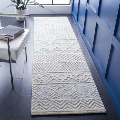 SAFAVIEH Handmade Artistry Godelieve Moroccan Wool Rug