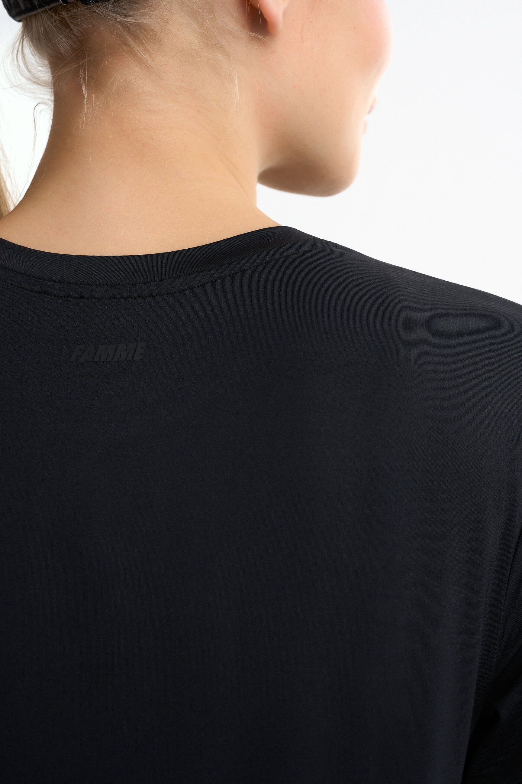 FAMME - Relaxed Gym T-Shirt - Black / XS