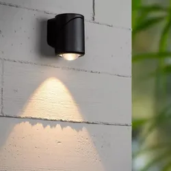 Lucide ERIN – LED Wandstrahler Außen 1x5W 2700K IP65 Schwarz